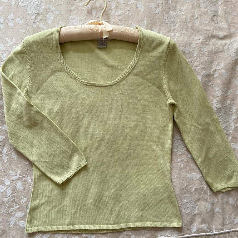 Silk knit 3/4 sleeve scoop neck sweater